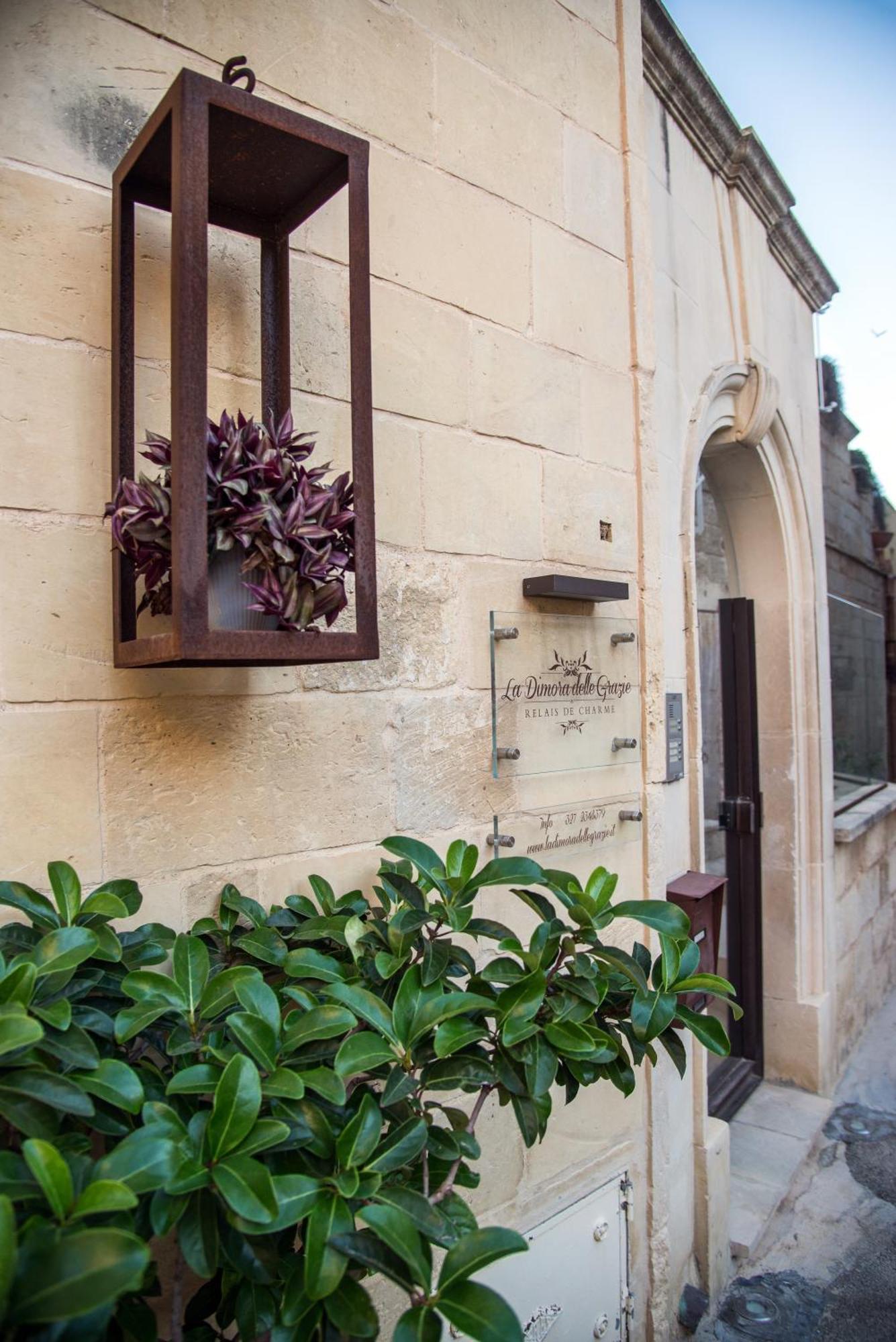 مبيت وإفطار سان سيزاريو دي ليتشي La Dimora Delle Grazie المظهر الخارجي الصورة